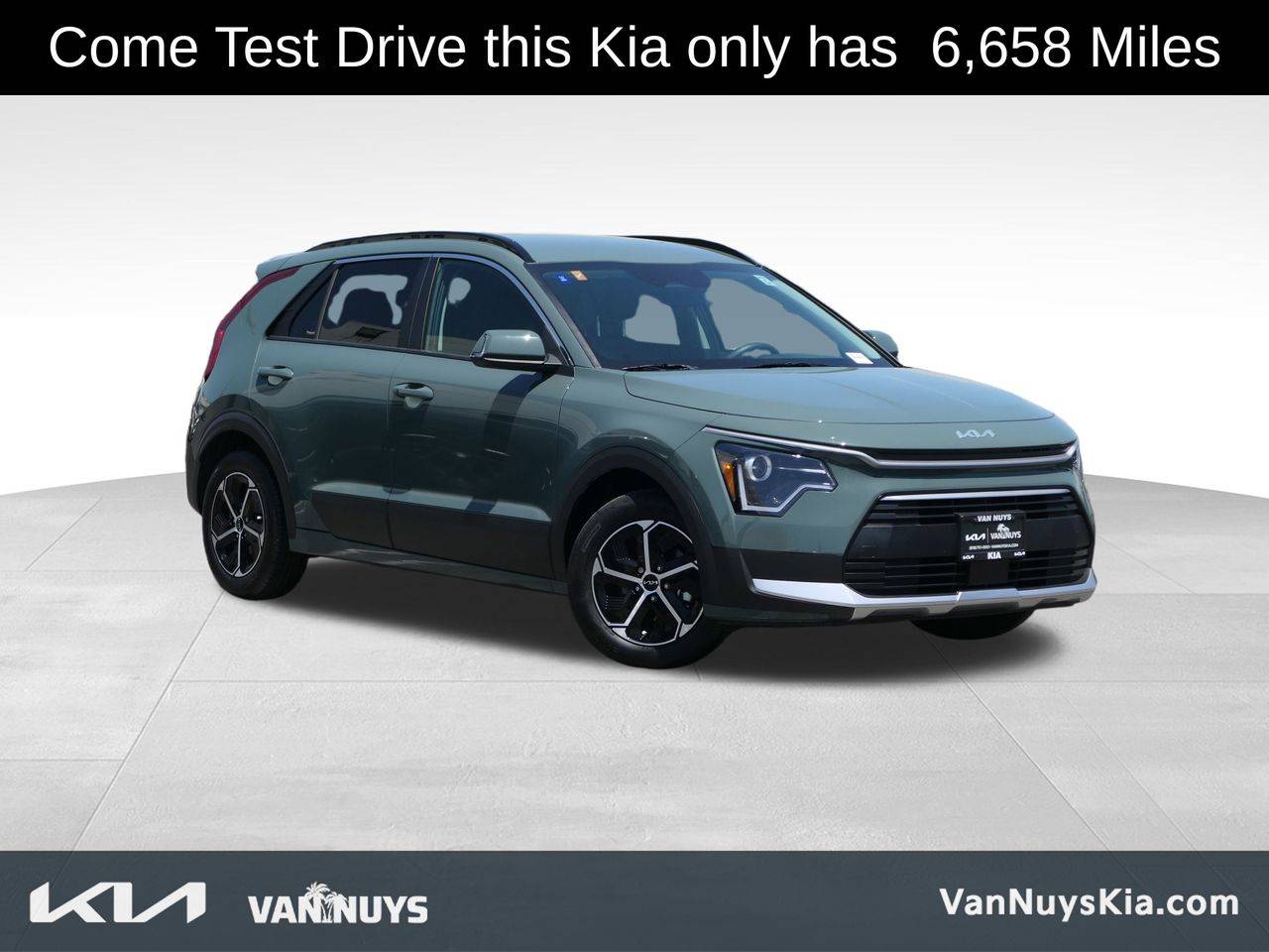 2025 Kia Niro Hybrid EX — SUV — 6,658 mi — Van Nuys, CA