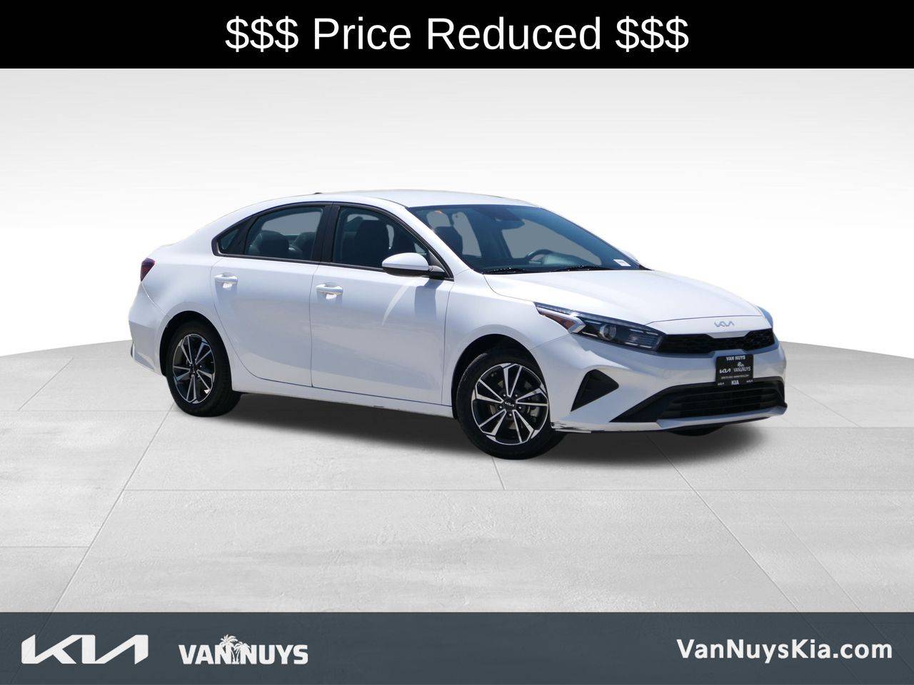 2022 Kia Forte LXS — Sedan — 29,694 mi — Van Nuys, CA