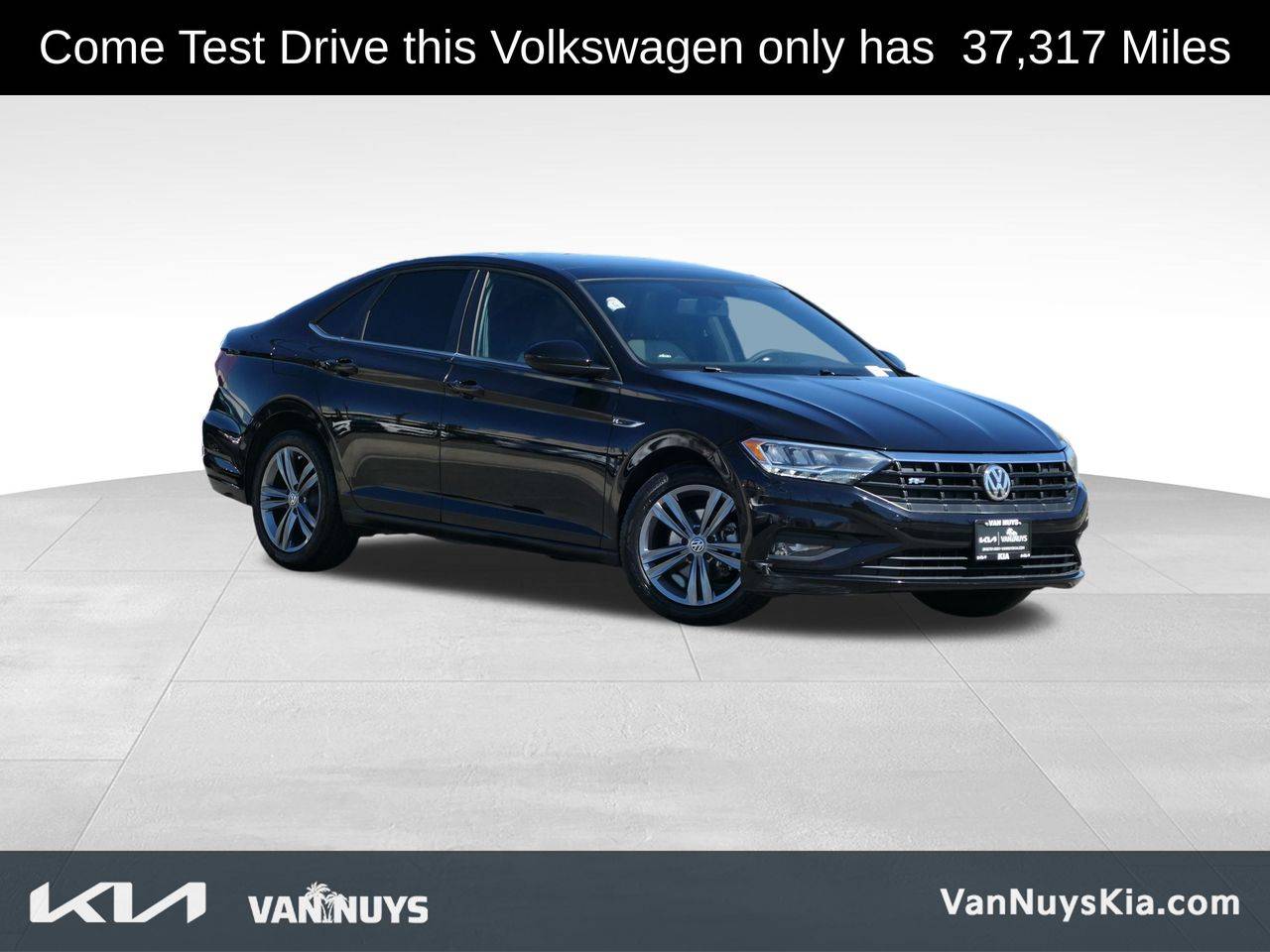 2021 Volkswagen Jetta R-Line — Sedan — 37,317 mi — Van Nuys, CA