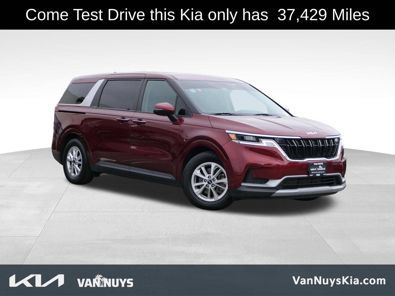 2023 Kia Carnival LXS — Minivan — 37,429 mi — Van Nuys, CA
