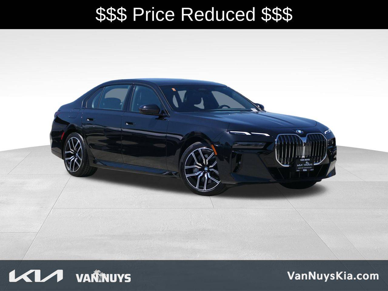 2025 BMW 7 Series 740i — Sedan — 1,985 mi — Van Nuys, CA