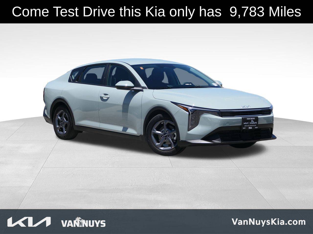 2025 Kia K4 LXS — Sedan — 9,783 mi — Van Nuys, CA