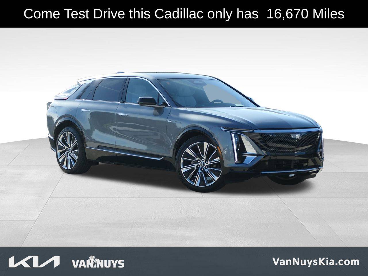 2023 Cadillac LYRIQ Luxury — SUV — 16,670 mi — Van Nuys, CA