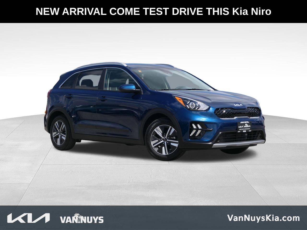 2022 Kia Niro Hybrid LXS — SUV — 13,591 mi — Van Nuys, CA