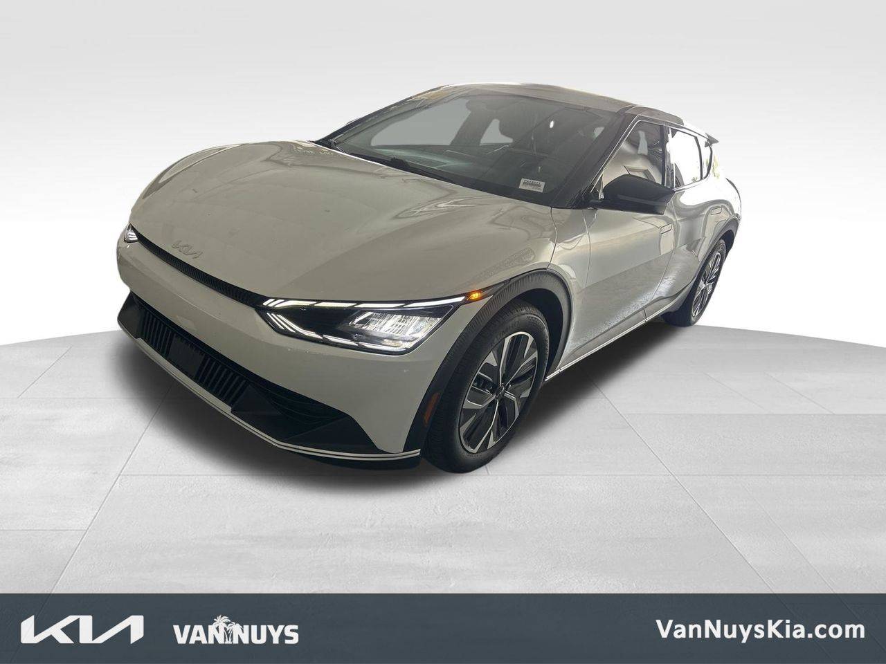 2024 Kia EV6 Light Long Range — SUV — 14,255 mi — Van Nuys, CA