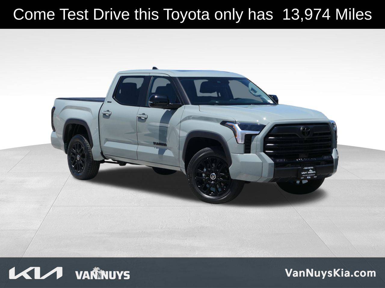 2024 Toyota Tundra Limited — Pickup Truck — 13,974 mi — Van Nuys, CA