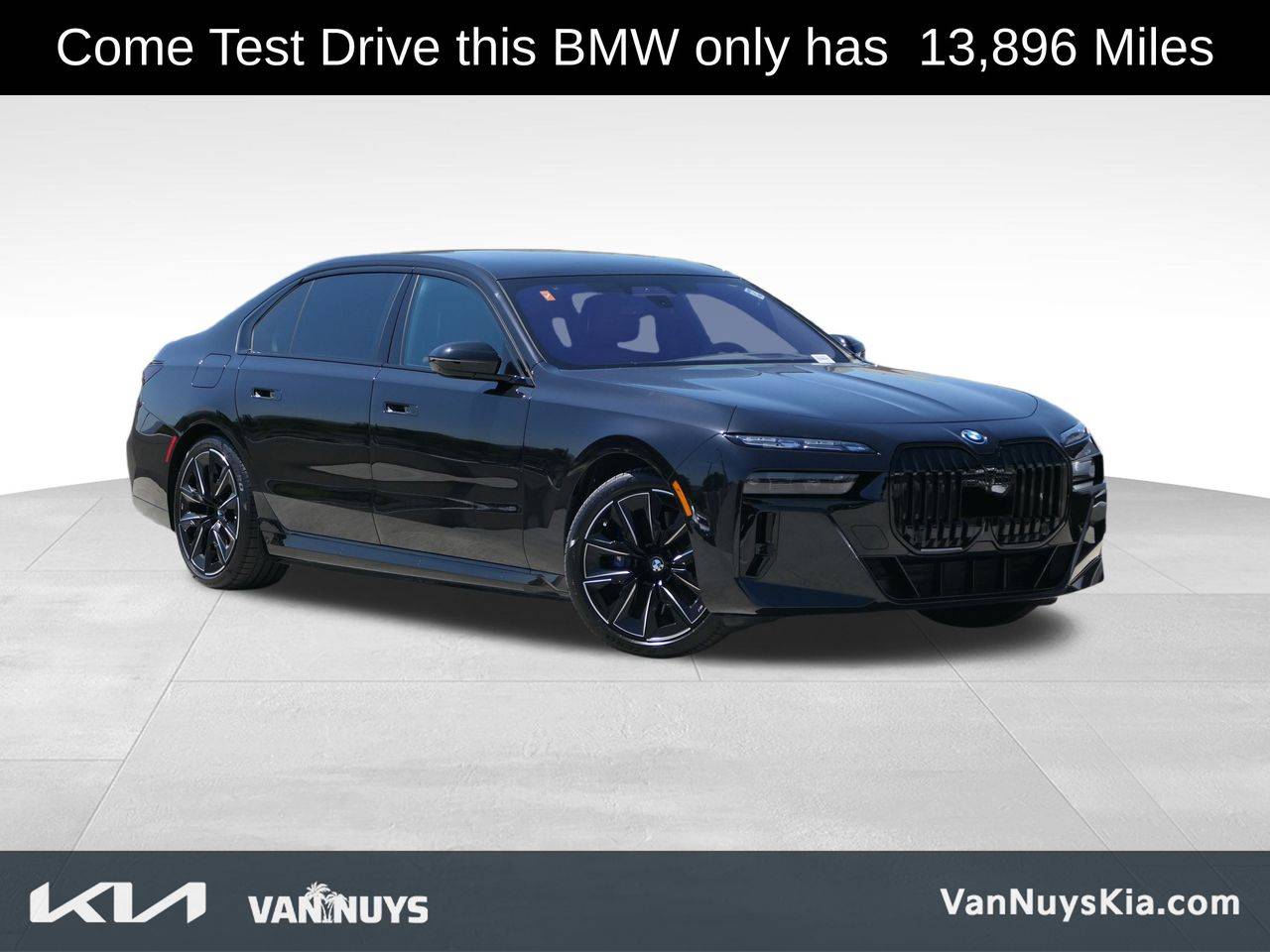 2023 BMW i7 xDrive60 — Sedan — 13,896 mi — Van Nuys, CA