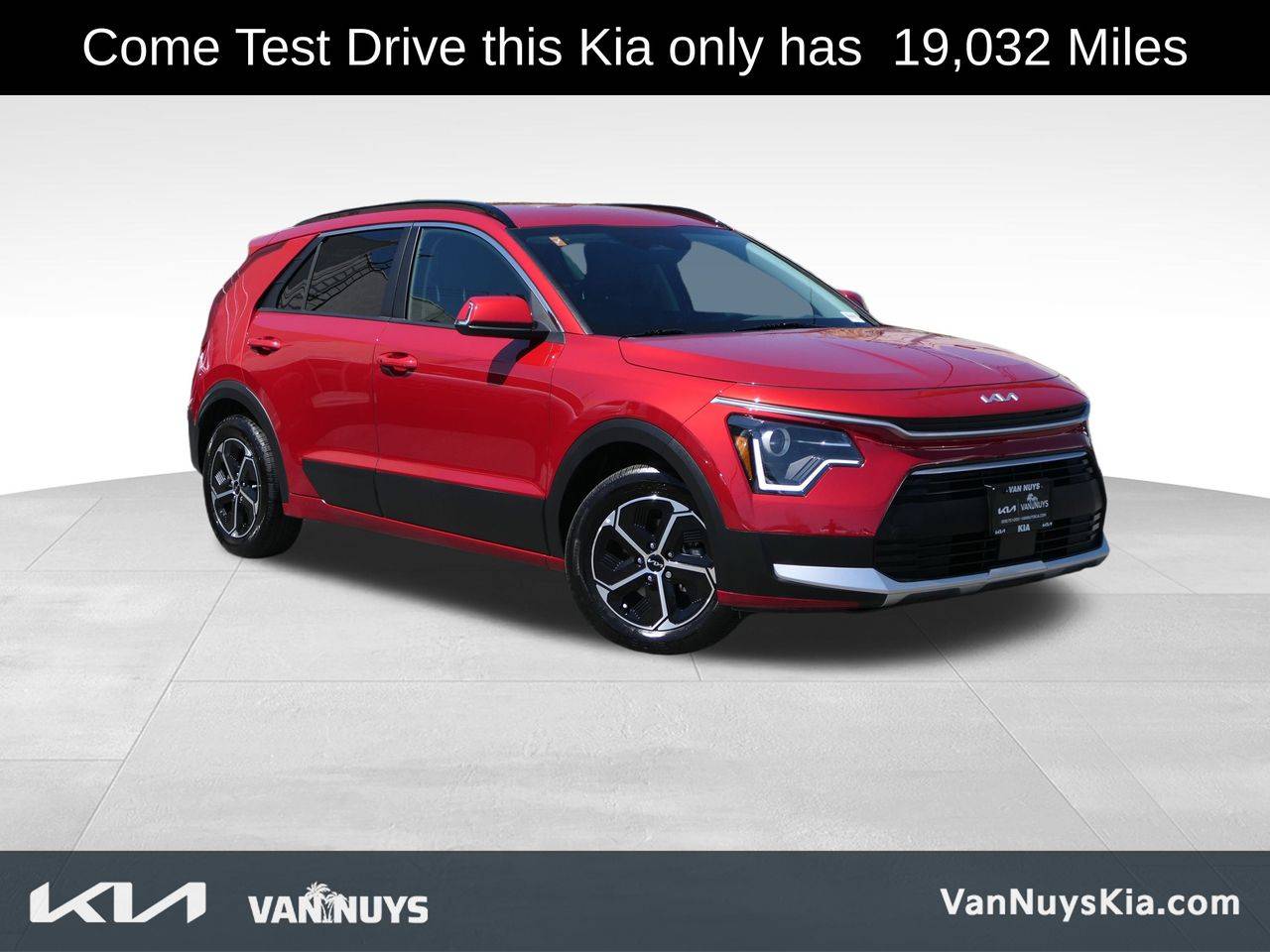 2023 Kia Niro Hybrid EX — SUV — 19,032 mi — Van Nuys, CA