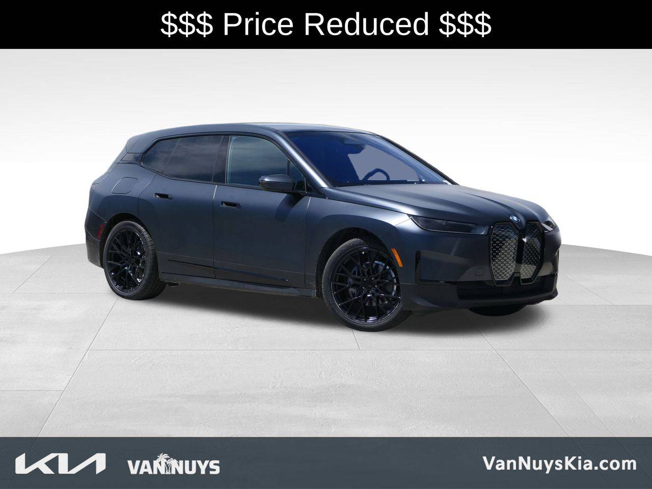 2022 BMW iX xDrive50 — SUV — 33,185 mi — Van Nuys, CA