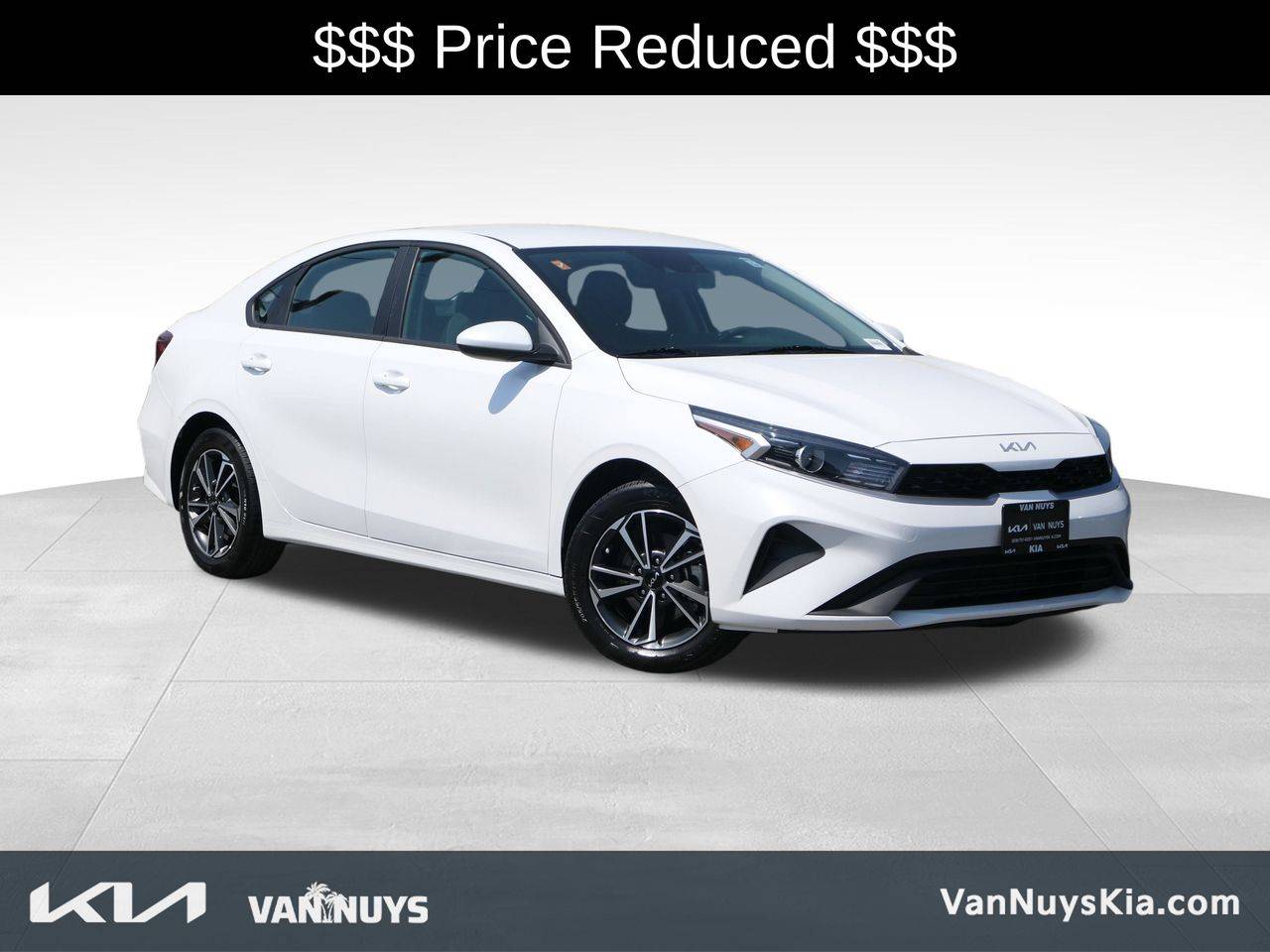 2022 Kia Forte LXS — Sedan — 28,122 mi — Van Nuys, CA