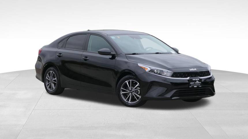 2022 Kia Forte LXS — Sedan — 31,115 mi — Van Nuys, CA