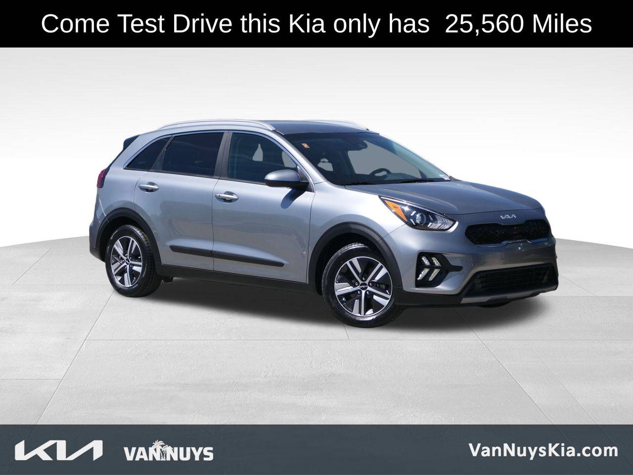 2022 Kia Niro Hybrid LXS — SUV — 25,560 mi — Van Nuys, CA
