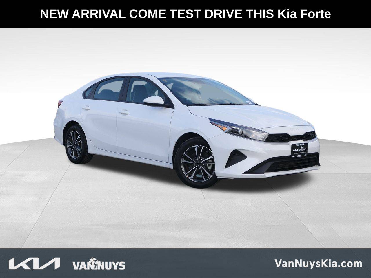 2023 Kia Forte LXS — Sedan — 23,543 mi — Van Nuys, CA