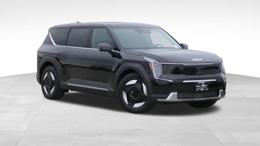 2024 Kia EV9 Light Long Range — SUV — 76 mi — Van Nuys, CA