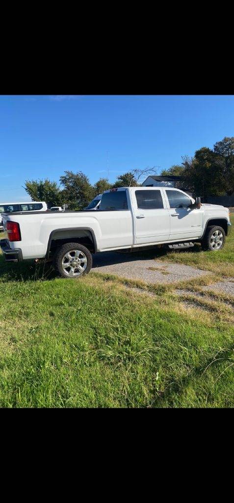 2019 GMC Sierra 2500HD SLE — Pickup Truck — 111,290 mi — Bethany, OK