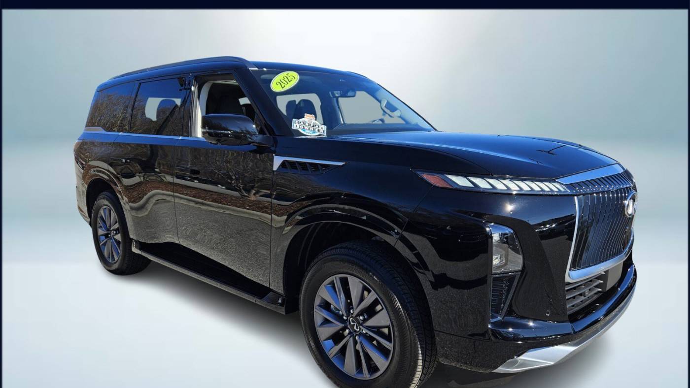 2025 INFINITI QX80 PURE — SUV — 31 mi — Winston-Salem, NC