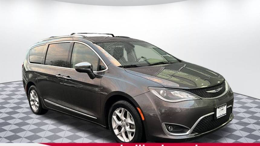 2020 Chrysler Pacifica Limited — Minivan — 70,120 mi — Bellingham, WA