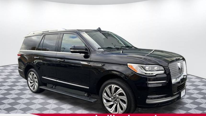 2023 Lincoln Navigator Reserve — SUV — 42,999 mi — Bellingham, WA