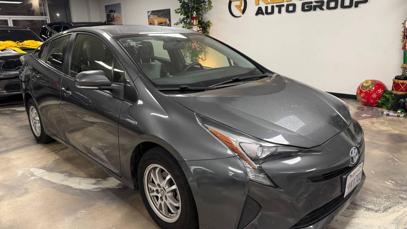 2016 Toyota Prius Two — Hatchback — 87,282 mi — Santa Ana, CA