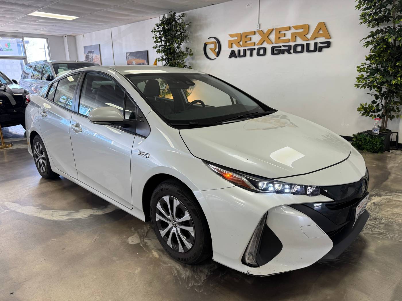 2022 Toyota Prius Prime XLE — Hatchback — 94,454 mi — Santa Ana, CA