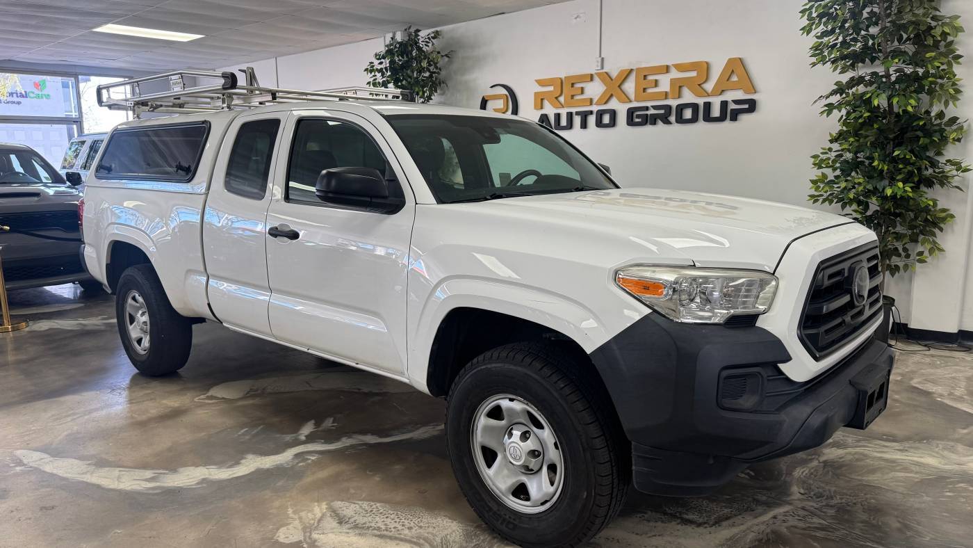 2018 Toyota Tacoma SR — Pickup Truck — 70,069 mi — Santa Ana, CA