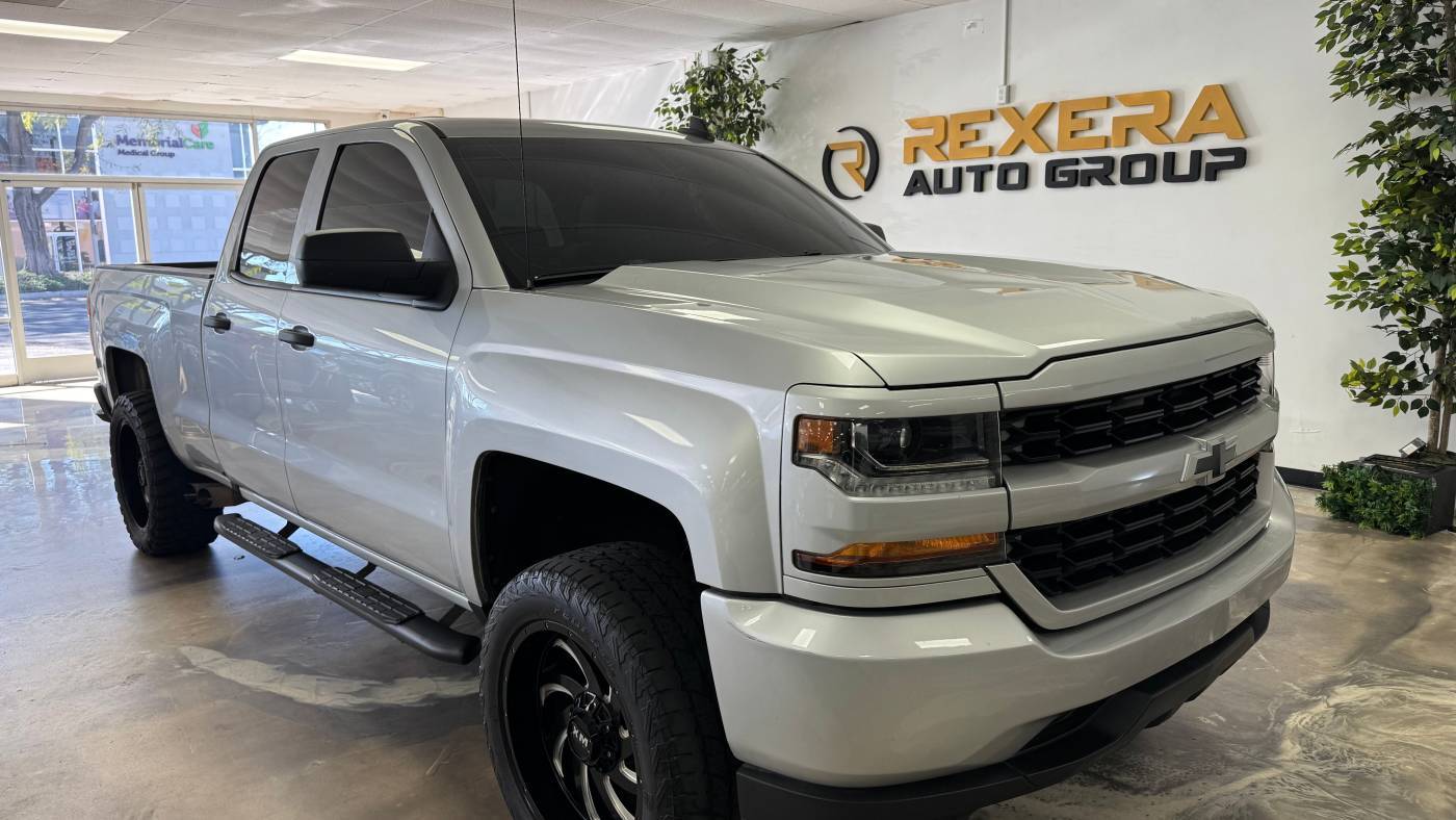 2017 Chevrolet Silverado 1500 LS — Pickup Truck — 126,724 mi — Santa Ana, CA
