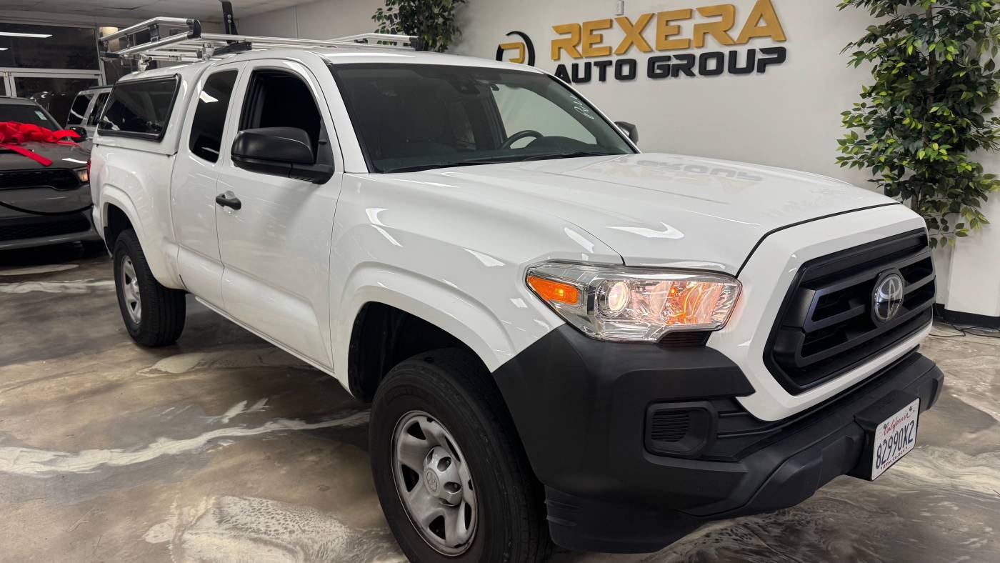 2020 Toyota Tacoma SR — Pickup Truck — 57,204 mi — Santa Ana, CA