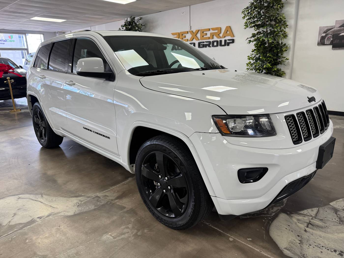 2015 Jeep Grand Cherokee Altitude — SUV — 156,682 mi — Santa Ana, CA