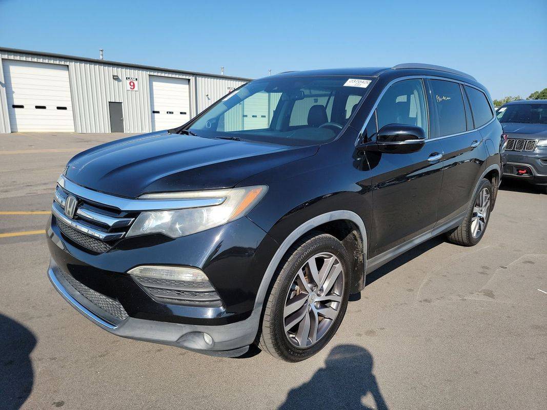 2017 Honda Pilot Touring — SUV — 132,091 mi — Carlstadt, NJ