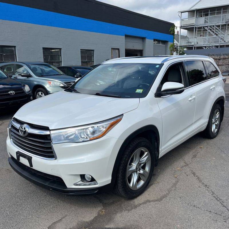 2016 Toyota Highlander Limited — SUV — 114,638 mi — Carlstadt, NJ