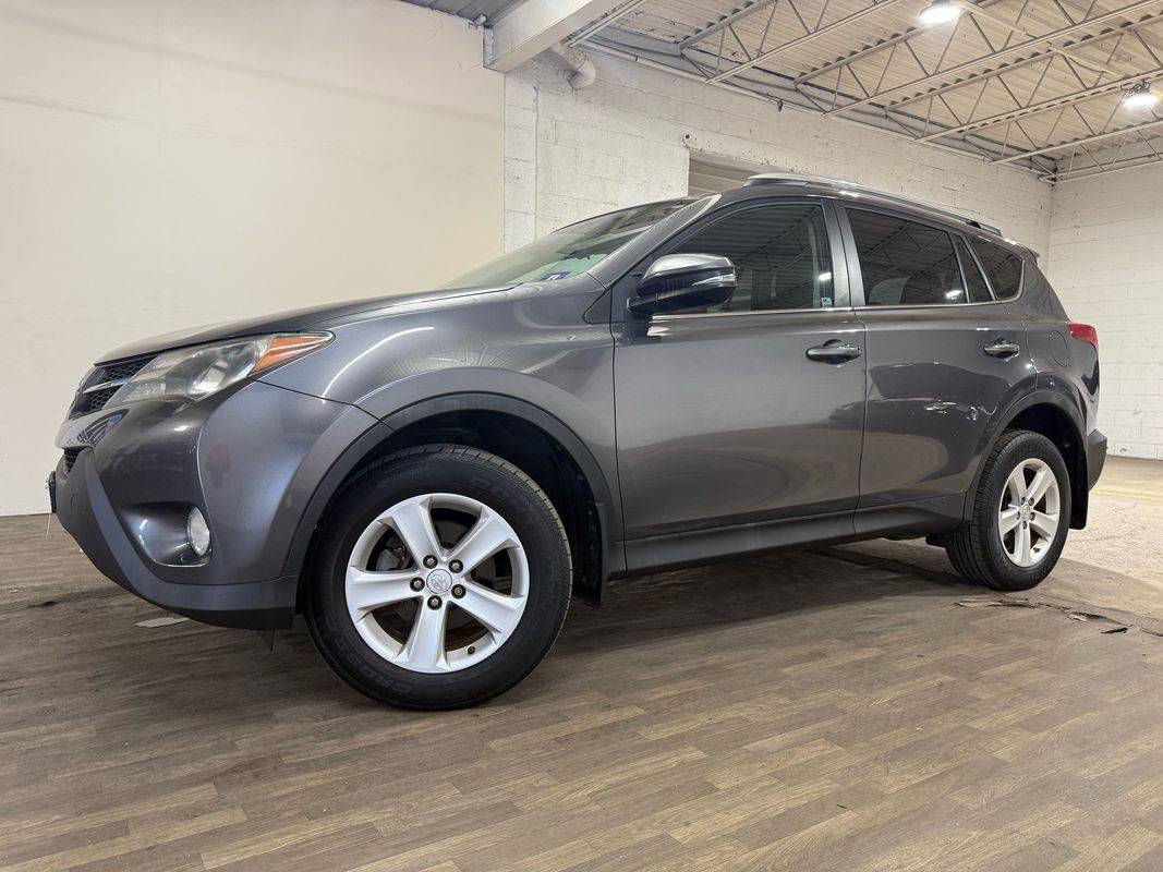 2014 Toyota RAV4 XLE — SUV — 99,245 mi — Carlstadt, NJ