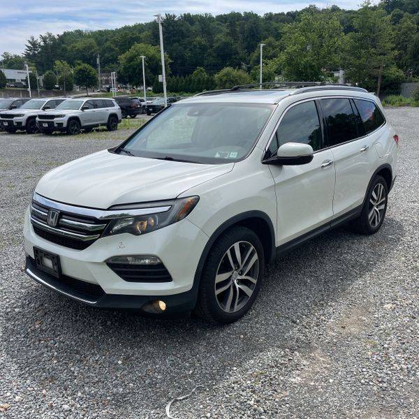 2016 Honda Pilot Touring — SUV — 124,507 mi — Carlstadt, NJ