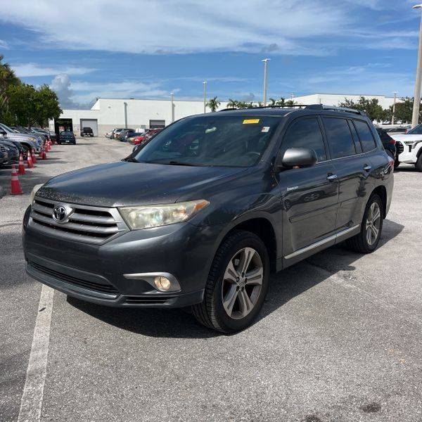 2011 Toyota Highlander Limited — SUV — 162,475 mi — Carlstadt, NJ