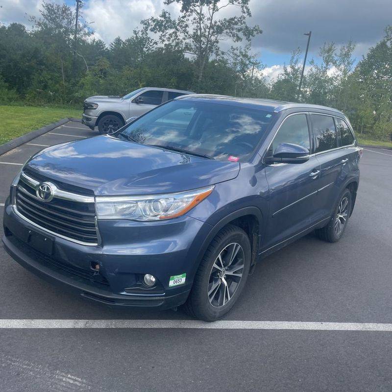 2016 Toyota Highlander XLE — SUV — 100,690 mi — Carlstadt, NJ