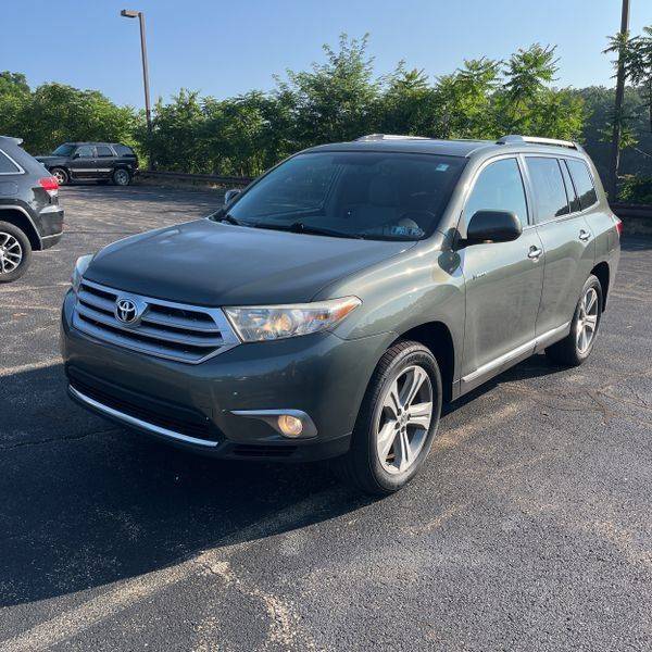 2013 Toyota Highlander Limited — SUV — 172,152 mi — Carlstadt, NJ