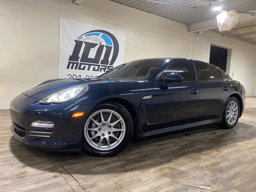 2011 Porsche Panamera 4 — Sedan — 89,562 mi — Elizabeth, NJ