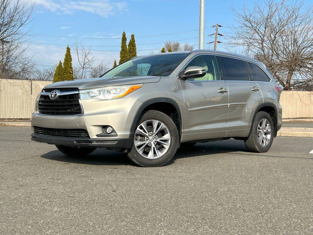 2014 Toyota Highlander XLE — SUV — 171,431 mi — Elizabeth, NJ