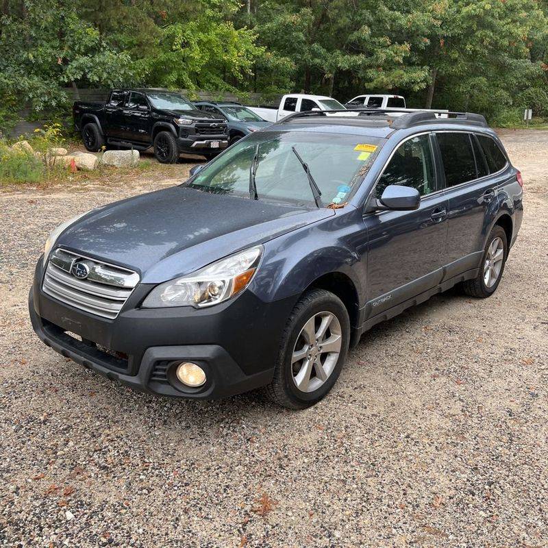 2014 Subaru Outback 2.5i Limited — SUV — 123,873 mi — Carlstadt, NJ