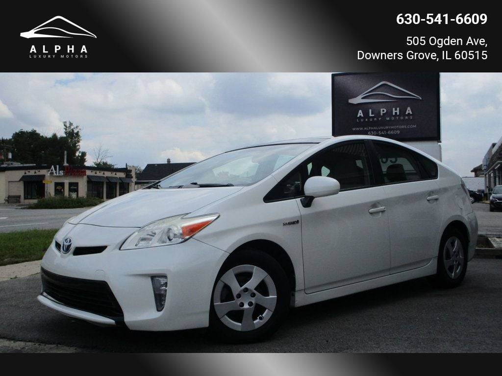 2014 Toyota Prius Three — Sedan — 91,060 mi — Downers Grove, IL