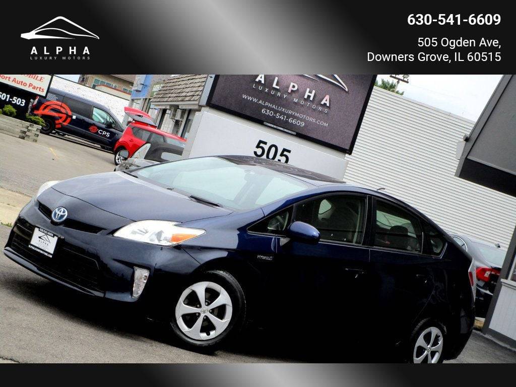 2013 Toyota Prius One — Sedan — 71,825 mi — Downers Grove, IL