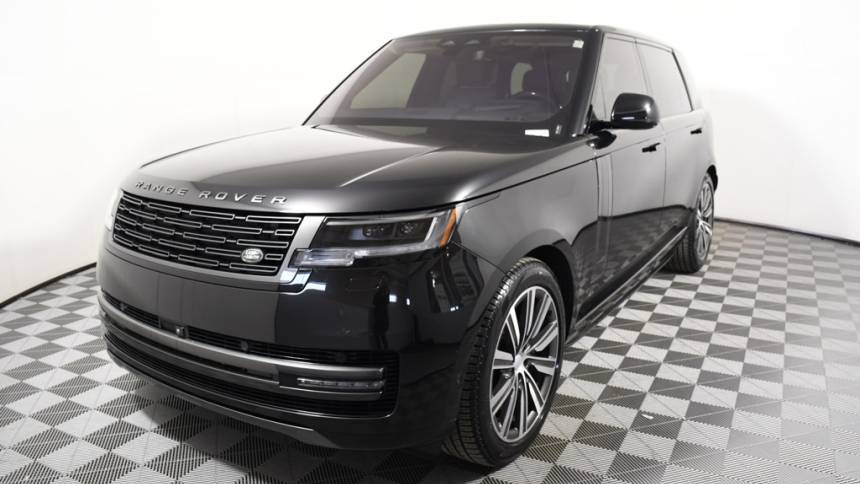 2023 Land Rover Range Rover SE — SUV — 30,335 mi — Richfield, MN
