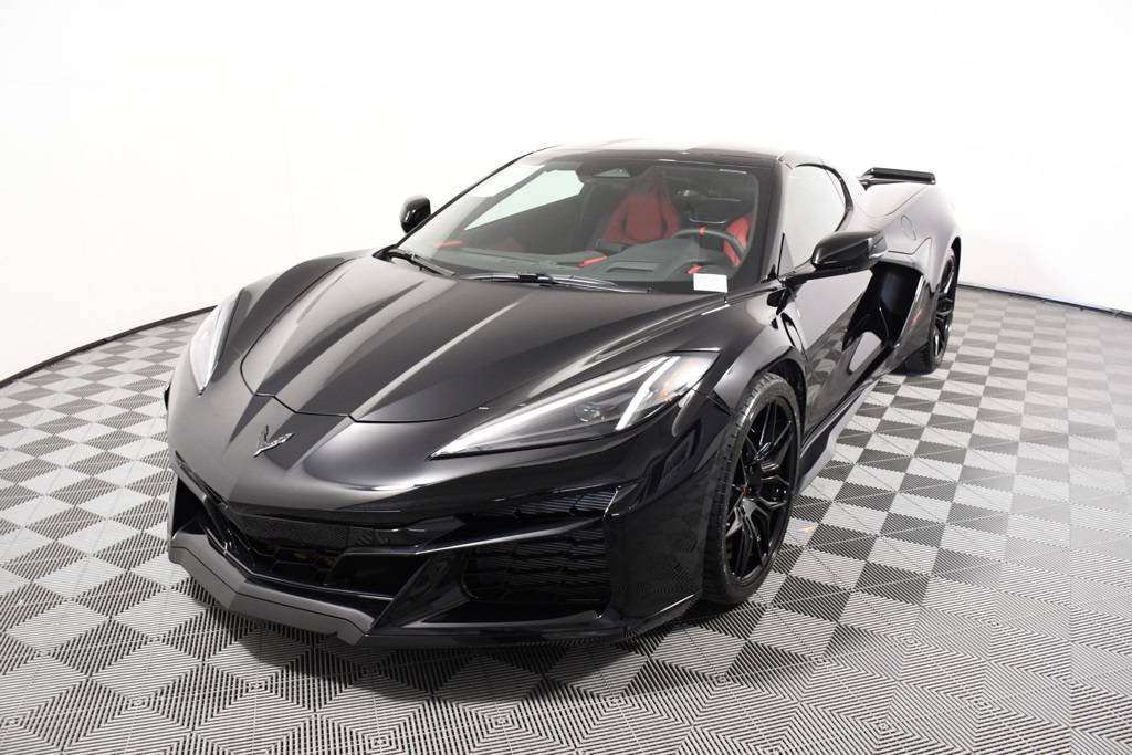 2024 Chevrolet Corvette Z06 2LZ — Coupe — 750 mi — Richfield, MN