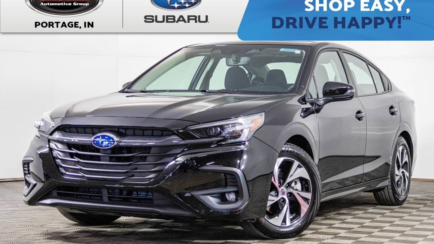 2025 Subaru Legacy Premium — Sedan — 4,066 mi — Portage, IN