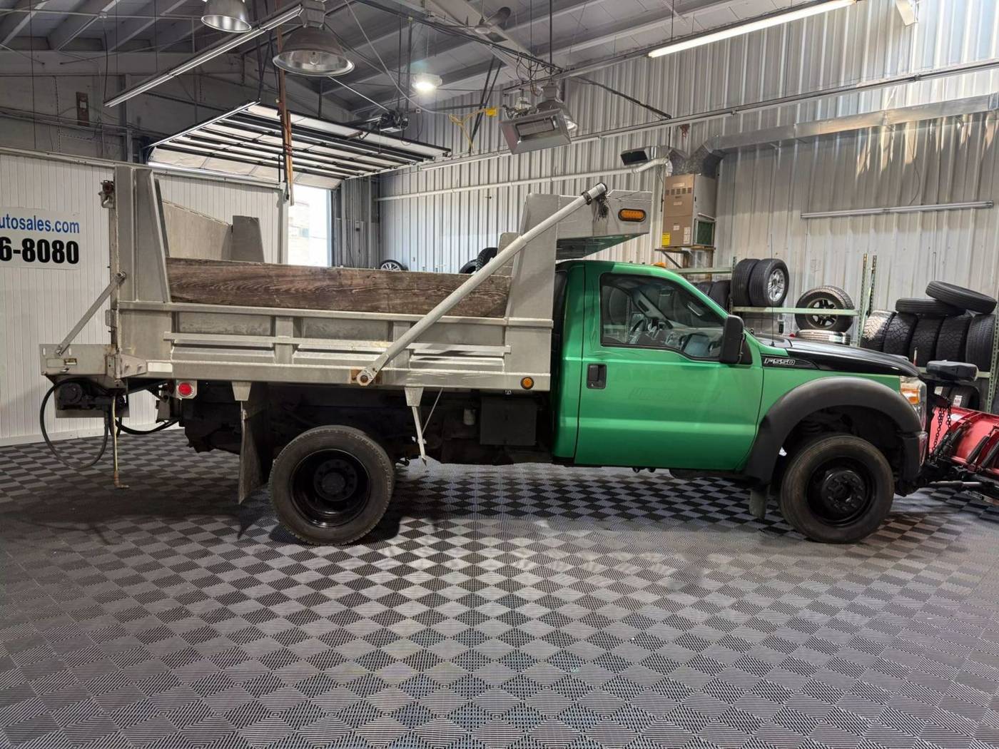 2011 Ford Super Duty F-550 Chassis Cab XL — Chassis Cab Truck — 82,711 mi — Dunbar, PA