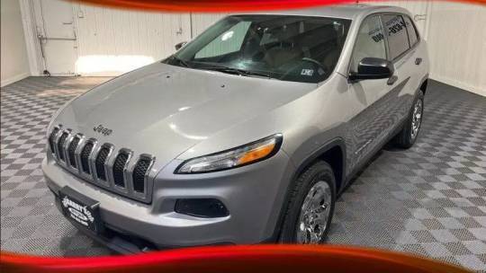 2016 Jeep Cherokee Sport