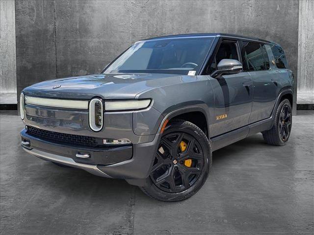 2022 Rivian R1S