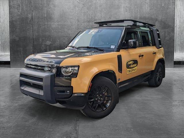 2022 Land Rover Defender X-Dynamic SE — SUV — 32,372 mi — Pompano Beach, FL