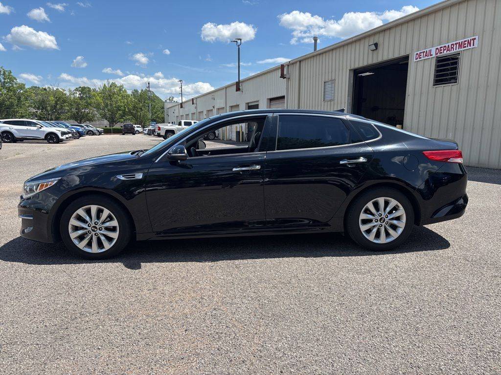 2016 Kia Optima EX — Sedan — 89,100 mi — Chesapeake, VA
