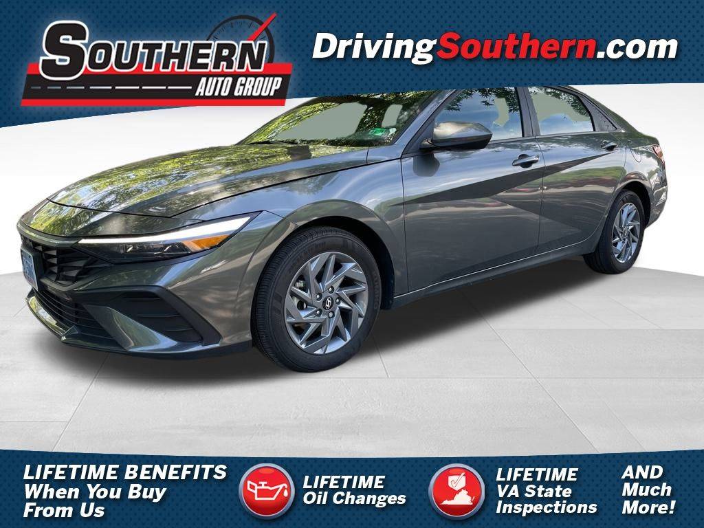 2024 Hyundai Elantra Hybrid Blue — Sedan — 10,967 mi — Chesapeake, VA