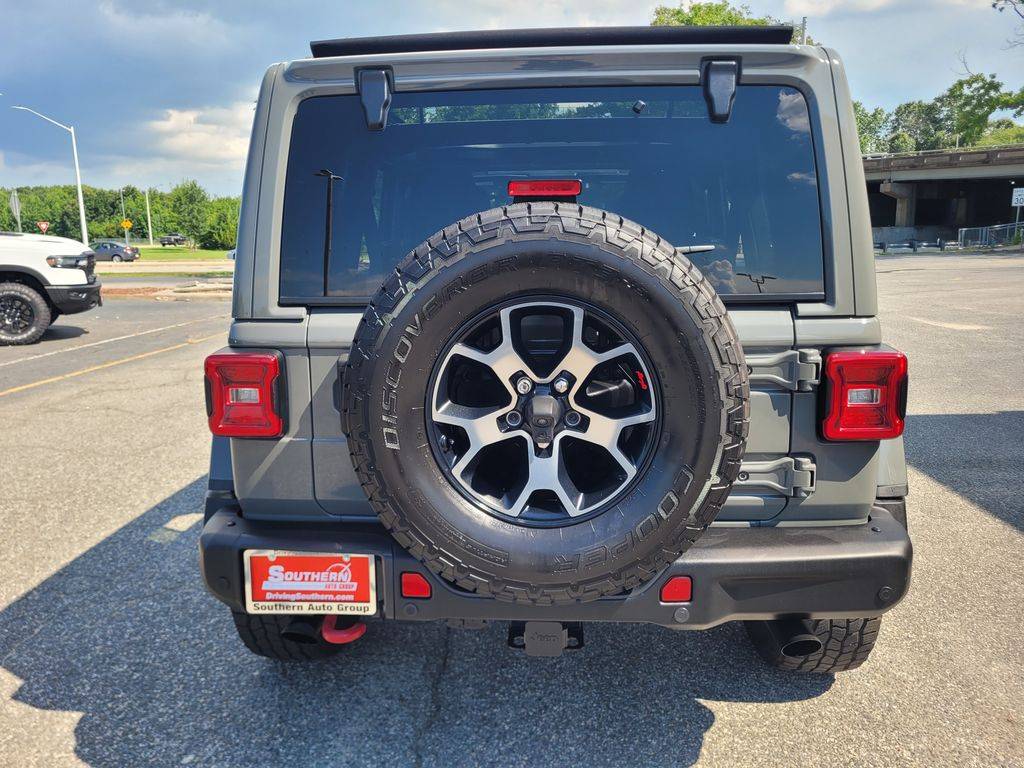 Thumbnail 4